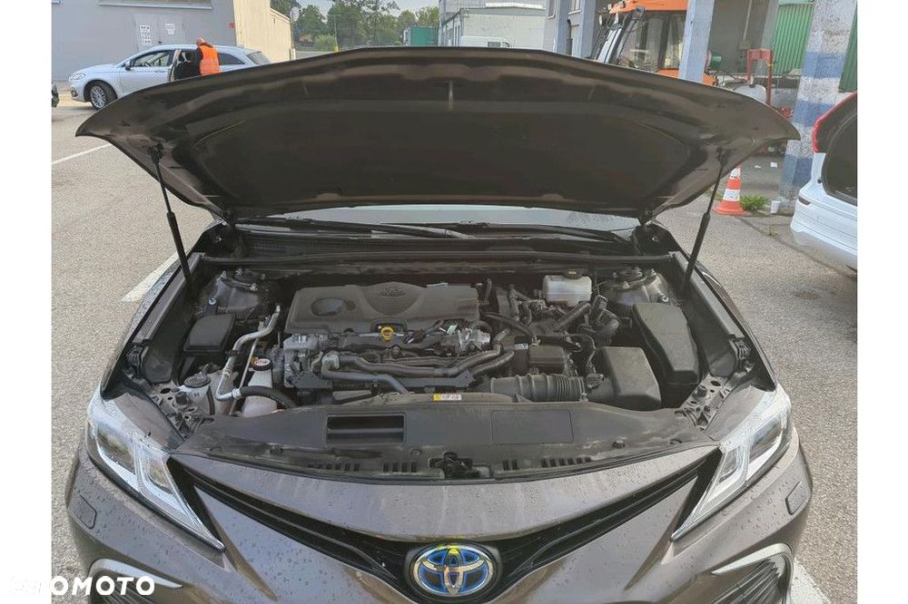 Toyota Camry 2.5 Hybrid Comfort CVT - 16