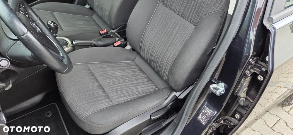 Opel Astra 1.4 ecoFLEX - 31