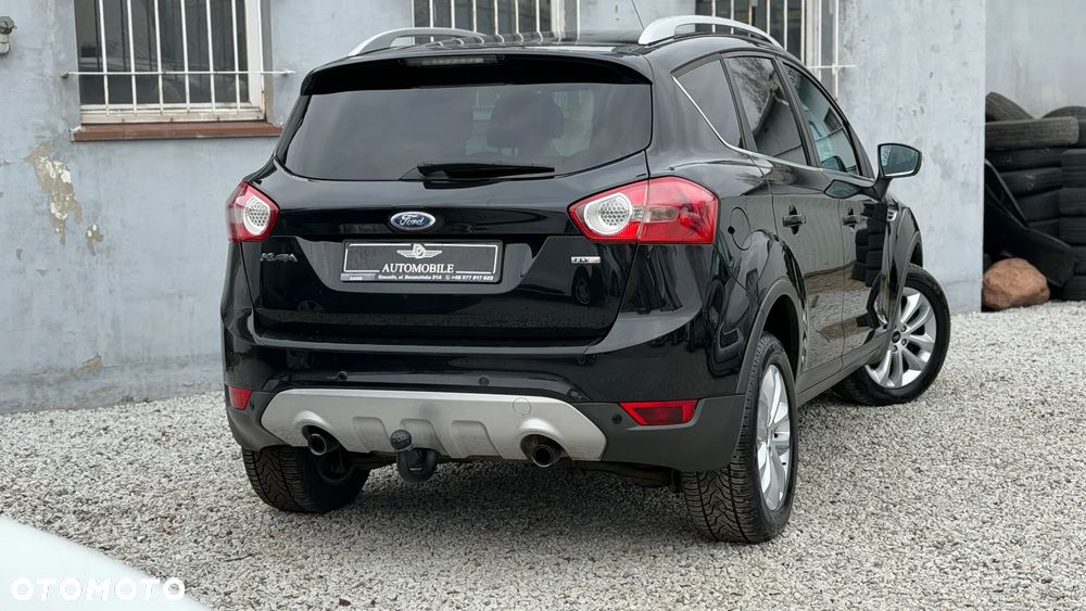 Ford Kuga 2.0 TDCi 2x4 Titanium - 12