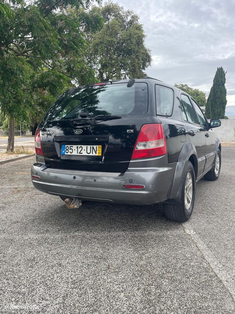 Kia Sorento 2.5 CRDi EX Confort - 4