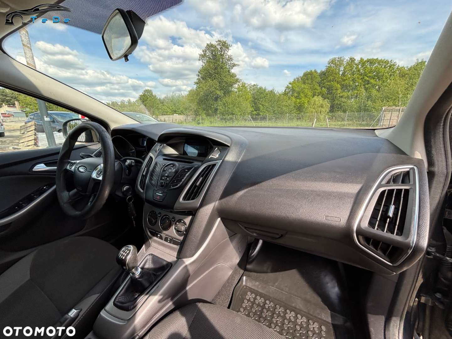 Ford Focus 1.0 EcoBoost Titanium - 27