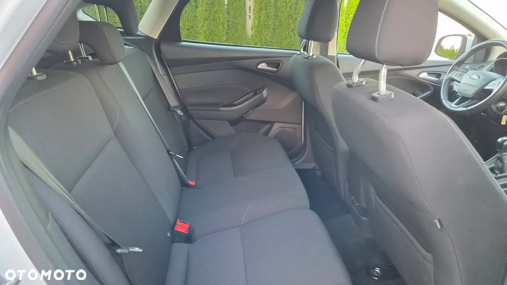 Ford Focus 1.0 EcoBoost Titanium - 20