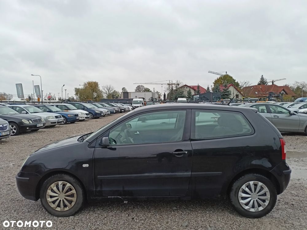 Volkswagen Polo - 2