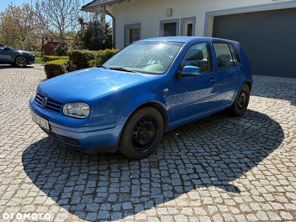 Volkswagen Golf - 12
