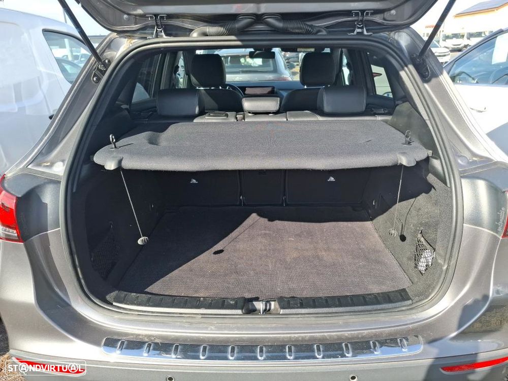 Mercedes-Benz GLA 250 e 8G-DCT Progressive - 8