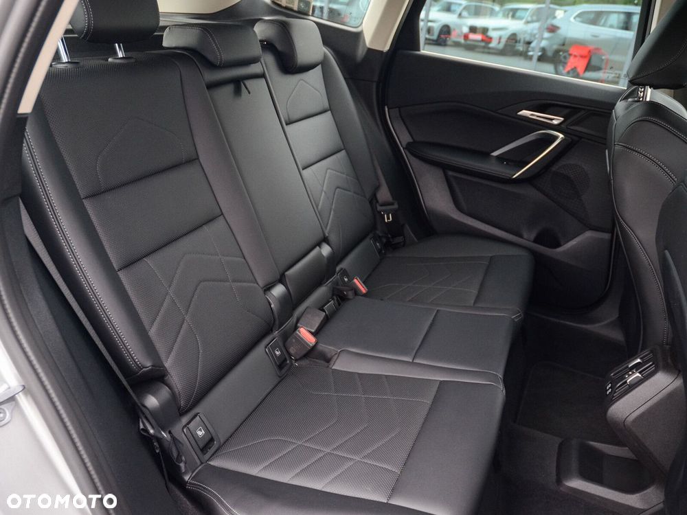 BMW X1 - 32