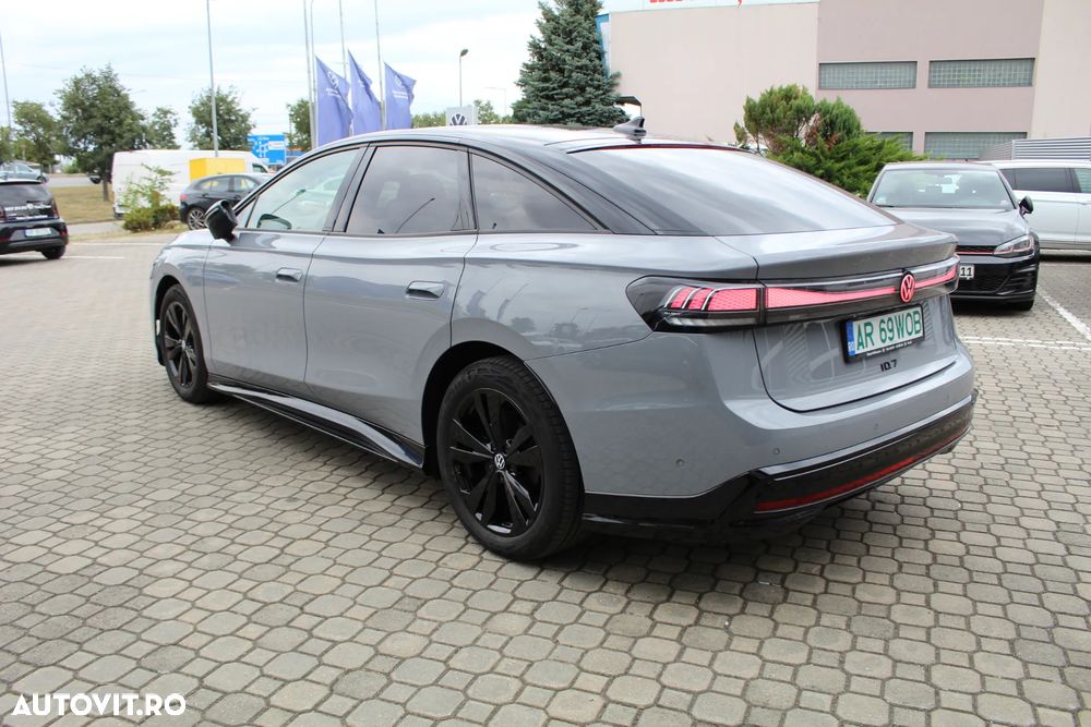 Volkswagen ID.7 86 kWh Pro S - 8