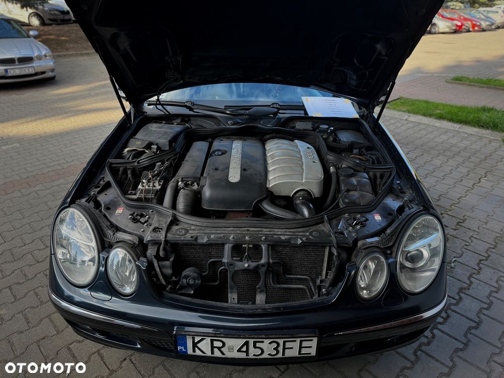 Mercedes-Benz Klasa E - 12