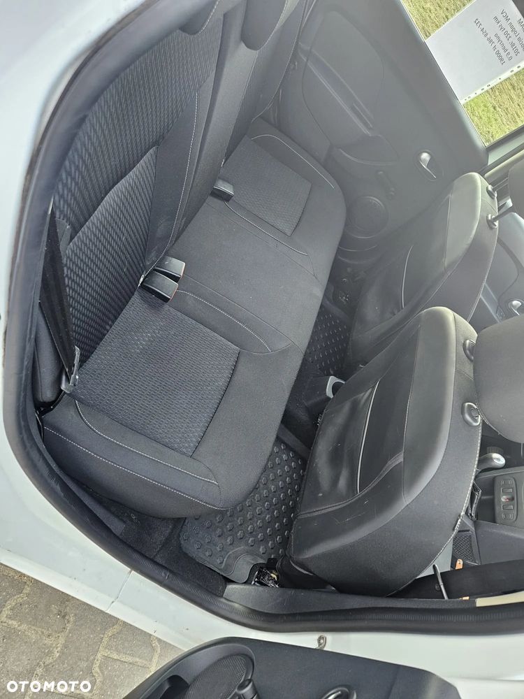 Dacia Logan 0.9 TCe Laureate S&S - 10