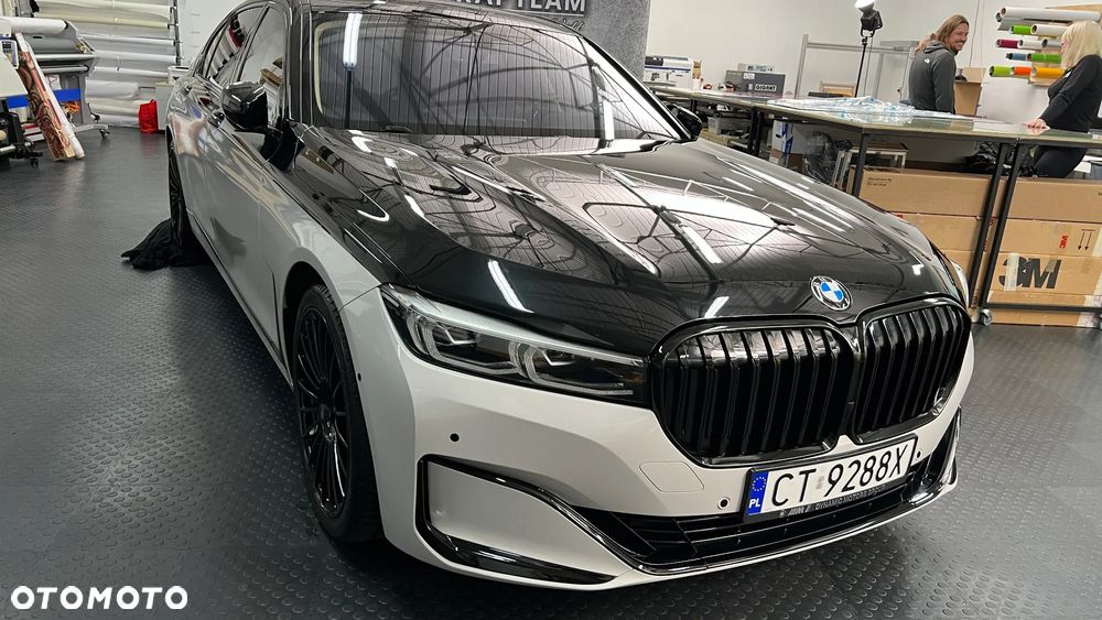 BMW Seria 7 730Ld xDrive mHEV - 7