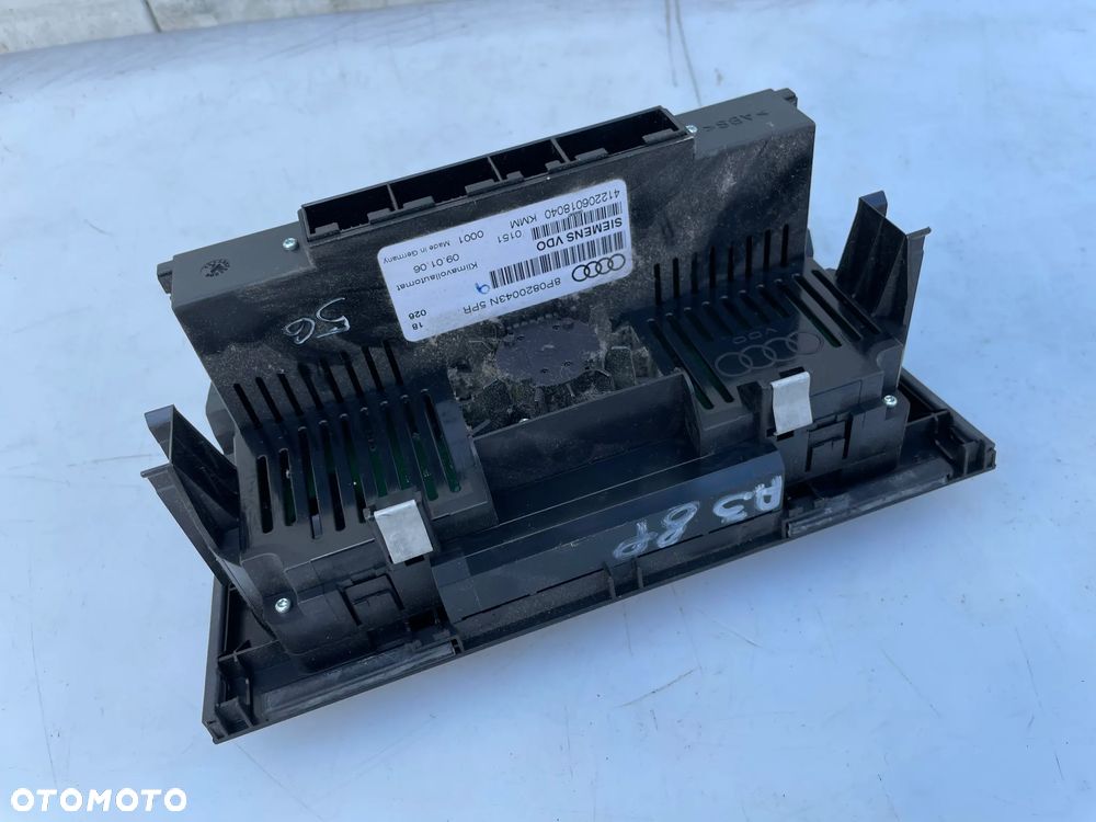 Panel klimatyzacji nawiewu Audi A3 8P 8P0820043N - 7