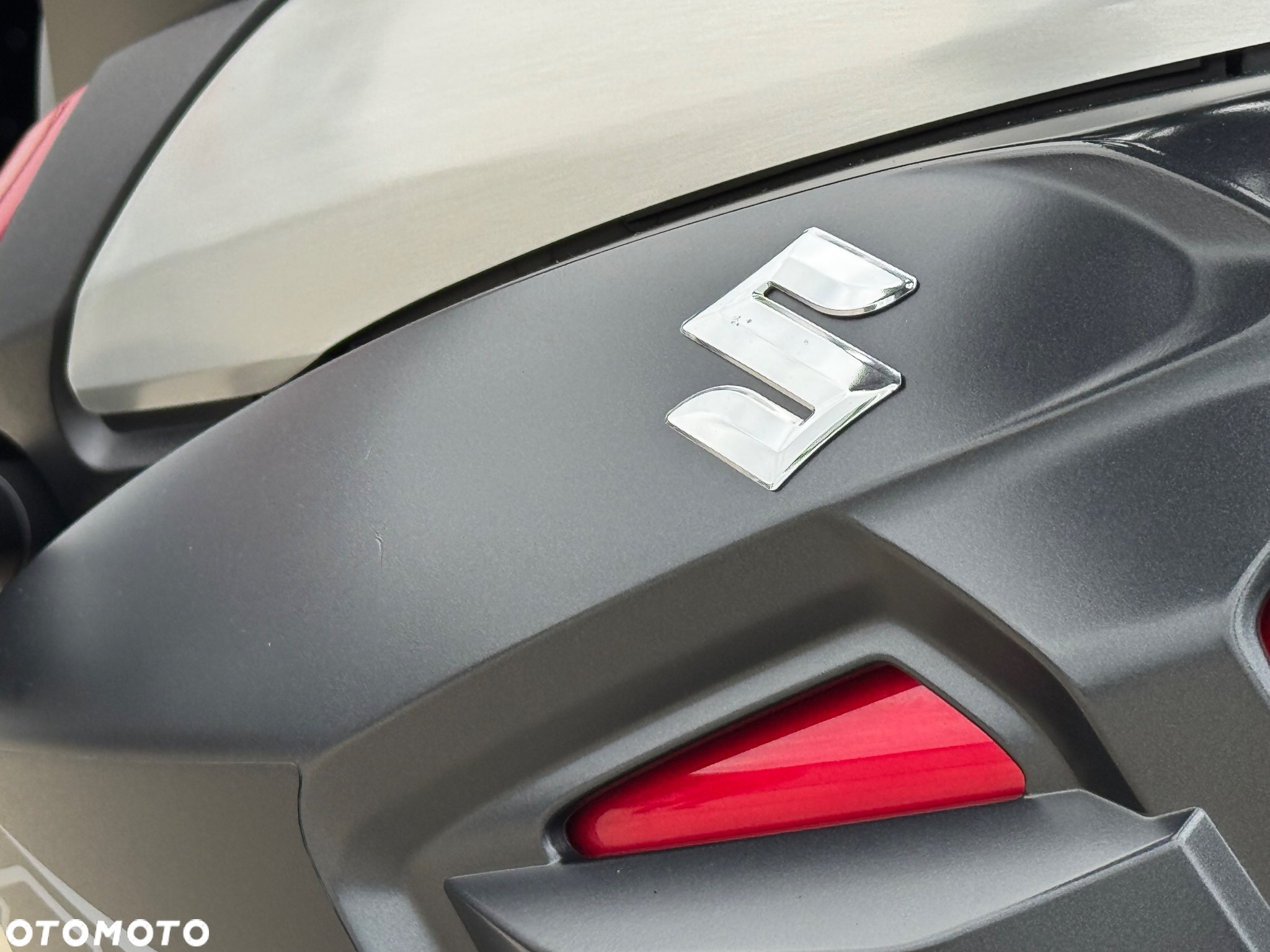 Suzuki V-STROM - 27