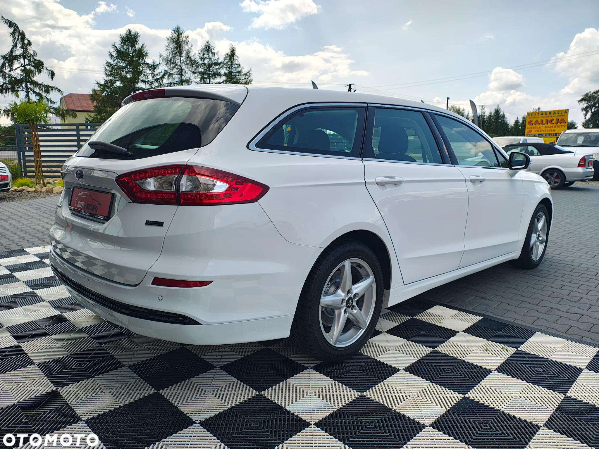 Ford Mondeo 1.5 TDCi Ambiente - 14