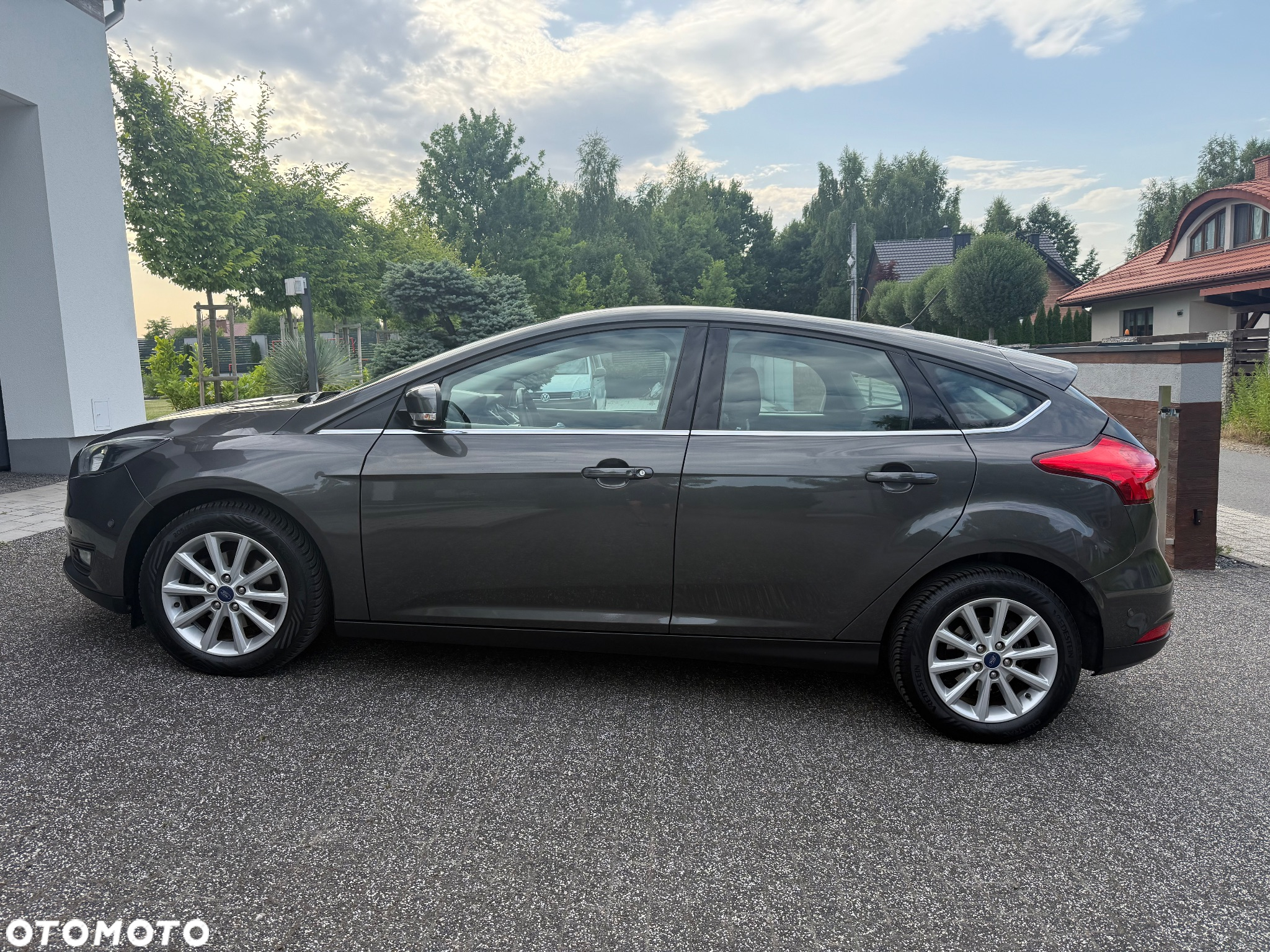 Ford Focus 1.0 EcoBoost Titanium ASS - 8
