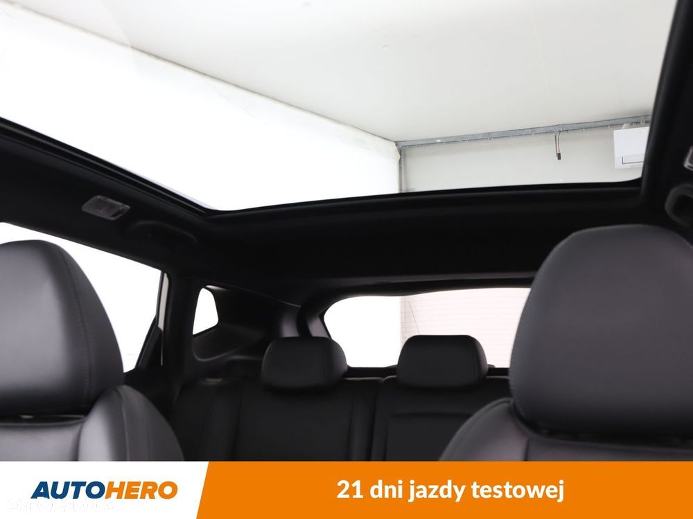 Nissan Qashqai 1.7 dCi 4x4 N-Connecta Xtronic - 35