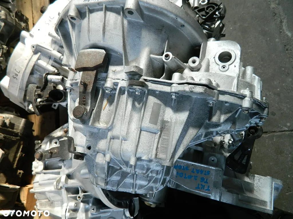 SKRZYNIA BIEGÓW RENAULT TRAFIC OPEL VIVARO 2.0DCI PF6 010 PF6010 - 1