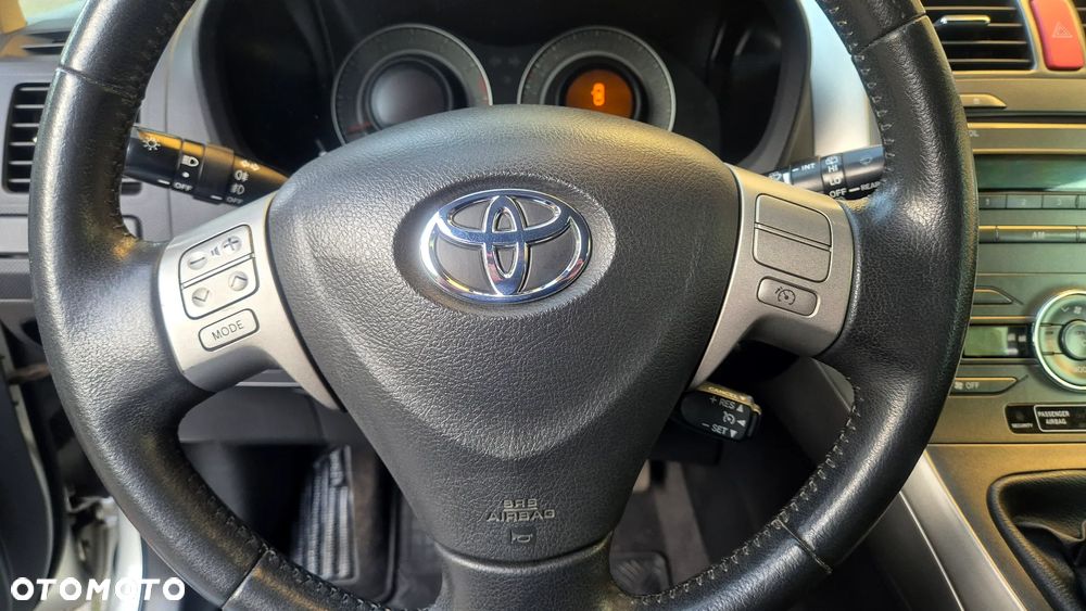 Toyota Auris 1.6 VVT-i Sol - 20