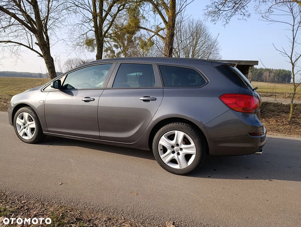 Opel Astra 2.0 CDTI DPF Sport - 17