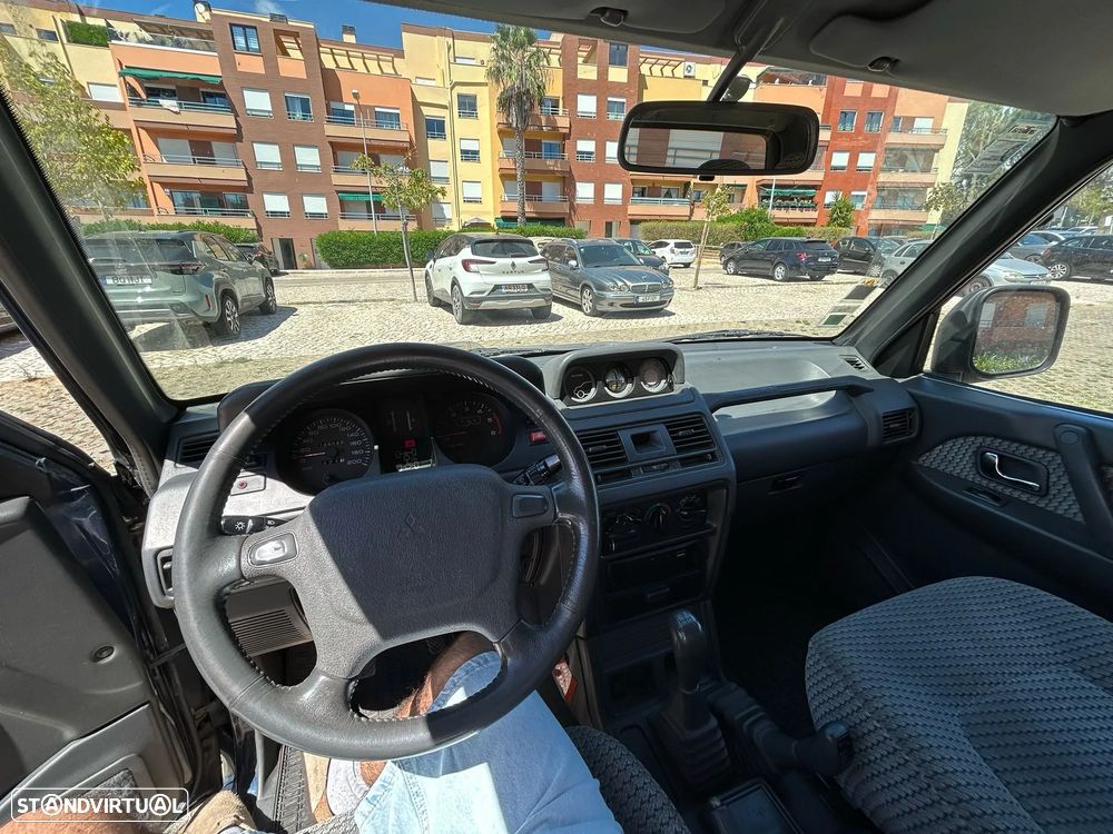 Mitsubishi Pajero 2.8 TD GLS ABS - 8