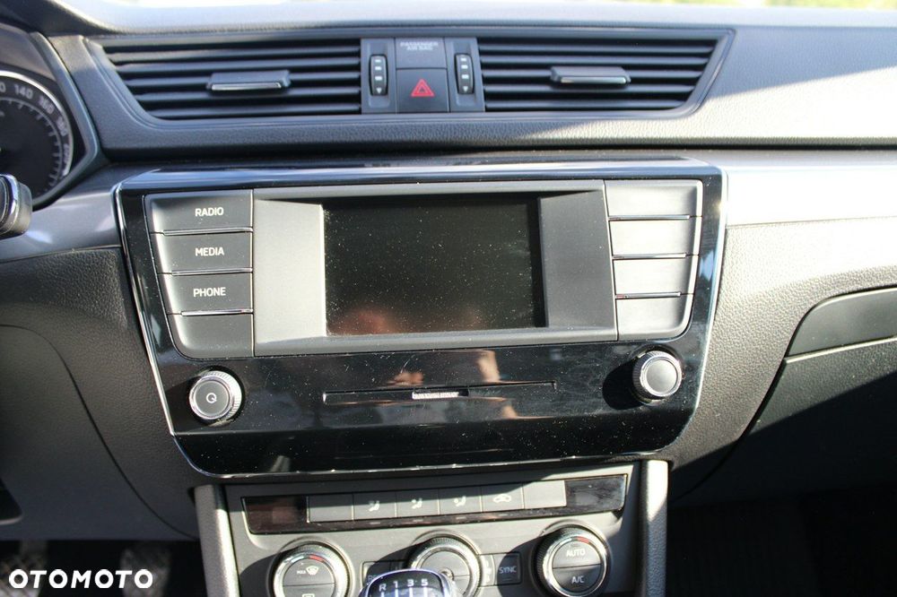 Skoda Superb - 24