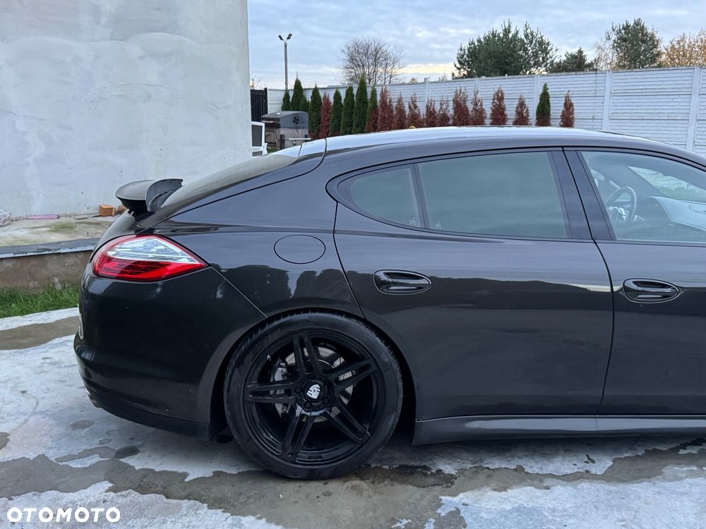 Porsche Panamera 4S PDK - 8
