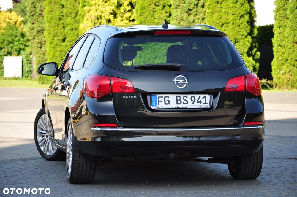 Opel Astra 1.4 Turbo Cosmo - 19