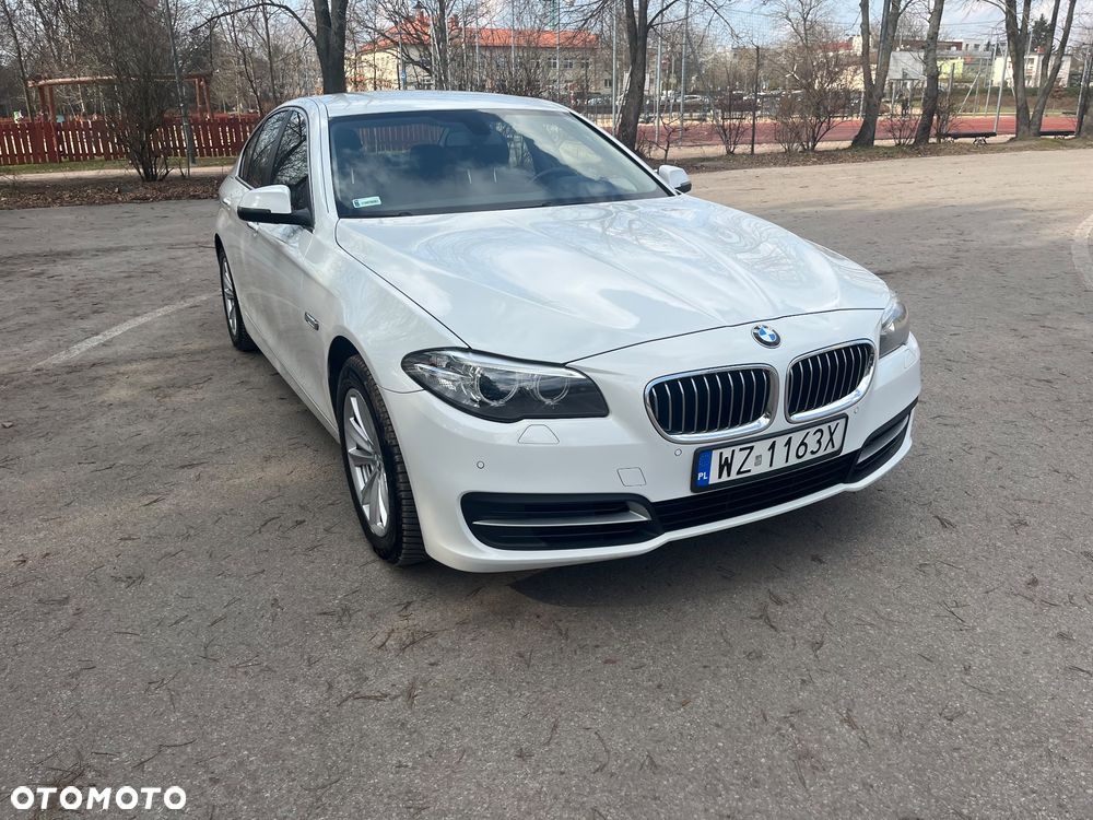 BMW Seria 5 518d - 16