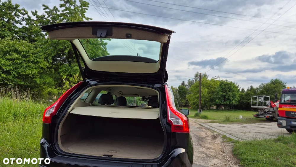 Volvo XC 60 D3 R-Design - 7