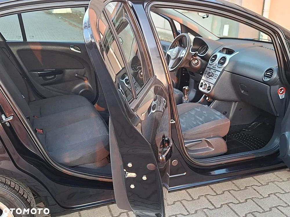 Opel Corsa 1.2 16V Color Edition - 8