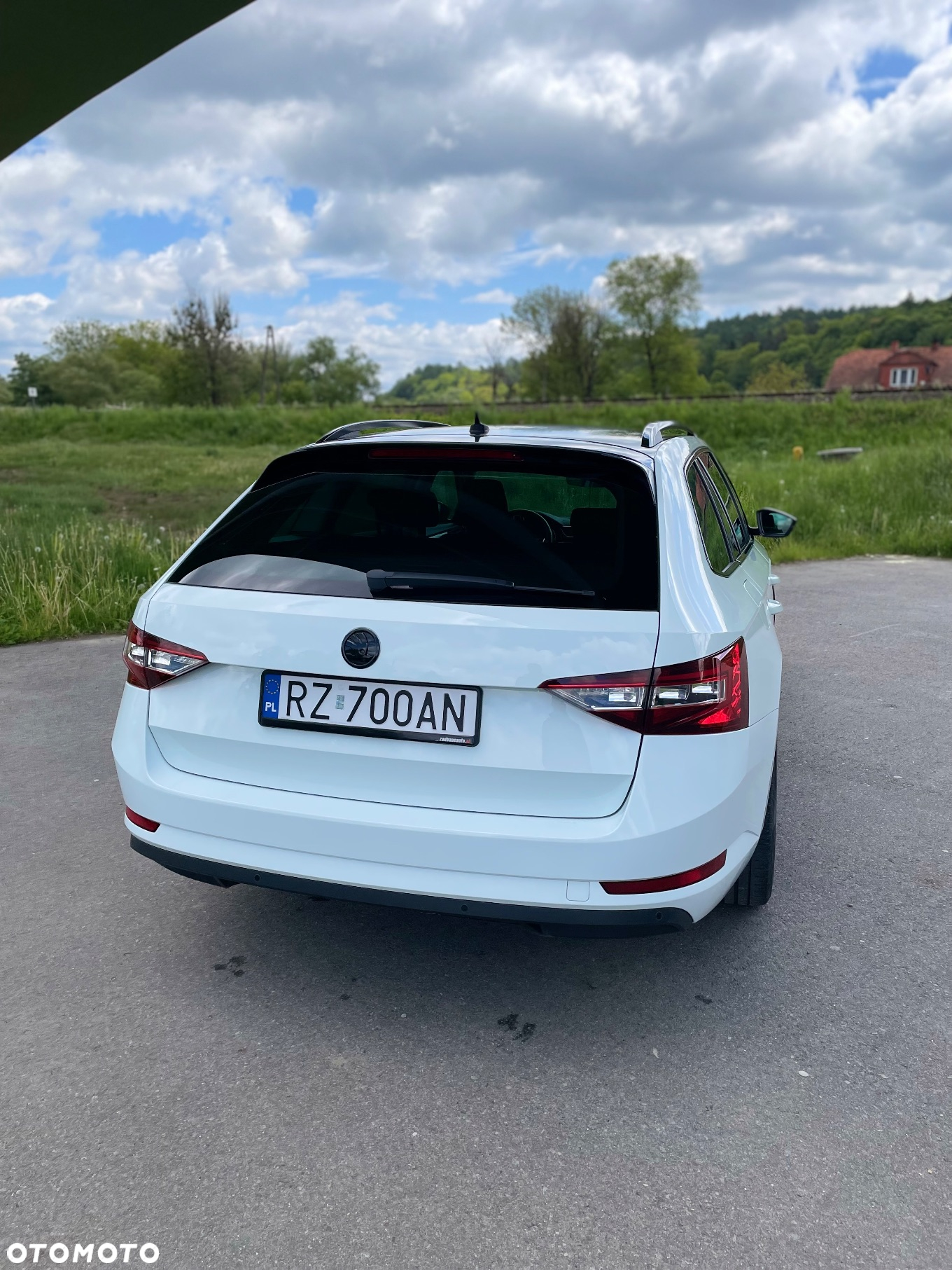 Skoda Superb 2.0 TDI Style - 6