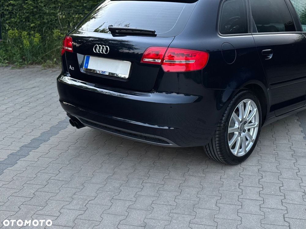 Audi A3 Sportback 1.8 TFSI S line Sportpaket Plus - 19