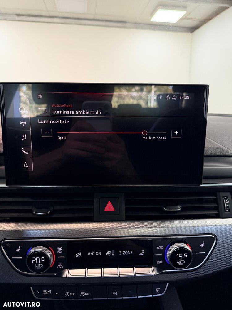 Audi A4 40 TDI quattro S tronic MHEV Advanced - 12