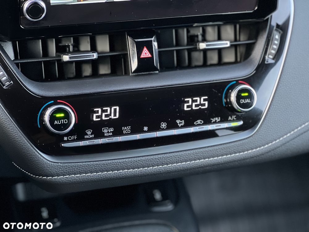 Toyota Corolla 1.8 Hybrid GPF Executive - 25