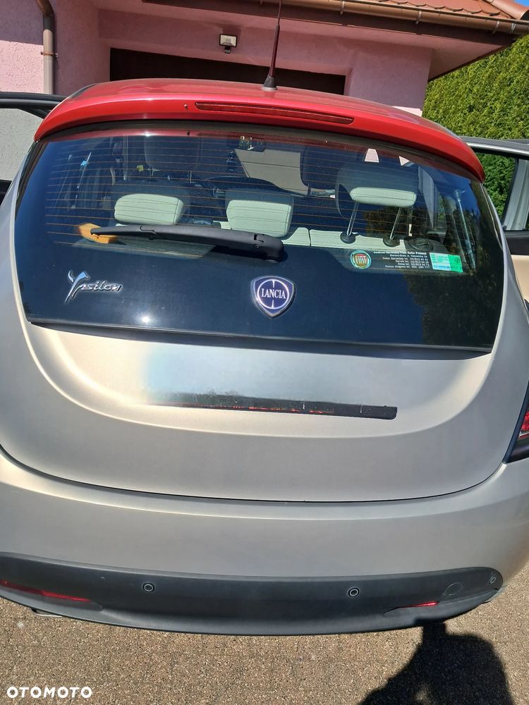Lancia Ypsilon 1.2 8V Platinum S&S - 6