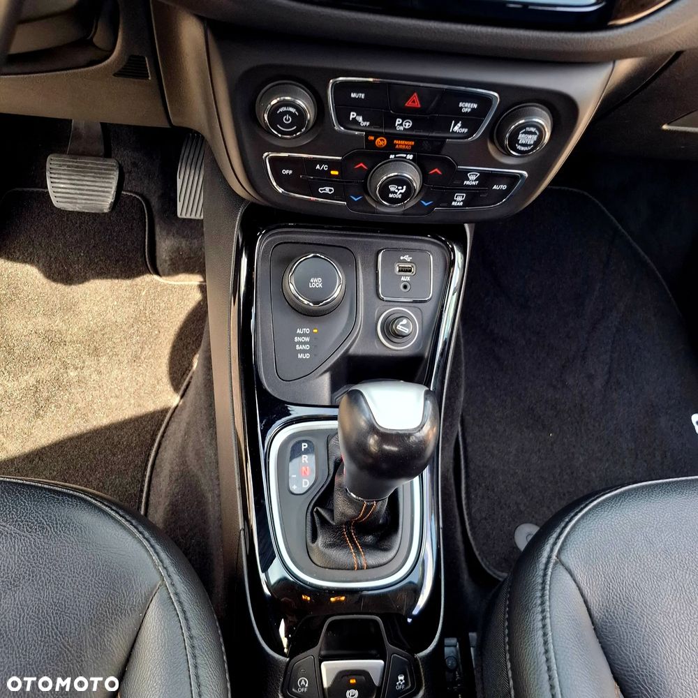 Jeep Compass 2.0 MJD Limited 4WD S&S - 16