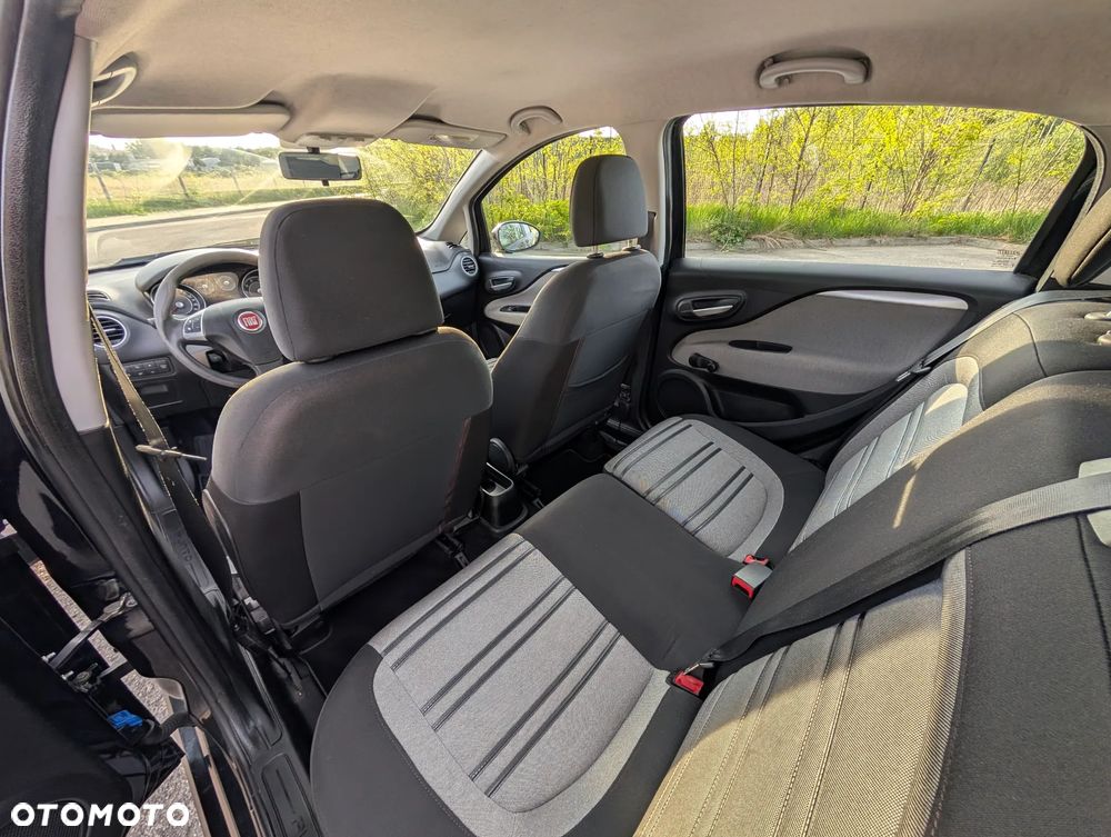 Fiat Punto Evo 1.4 8V Estiva Blue&Me - 11