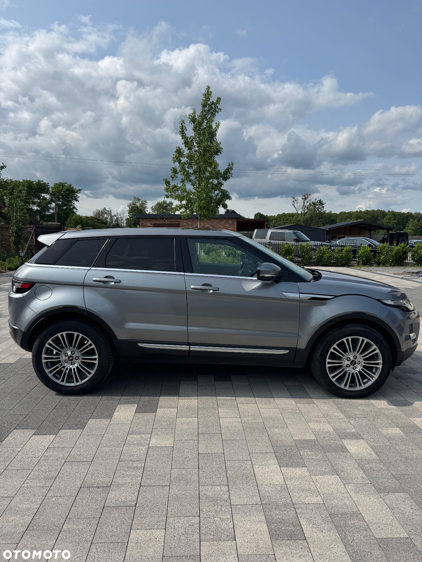 Land Rover Range Rover Evoque - 2