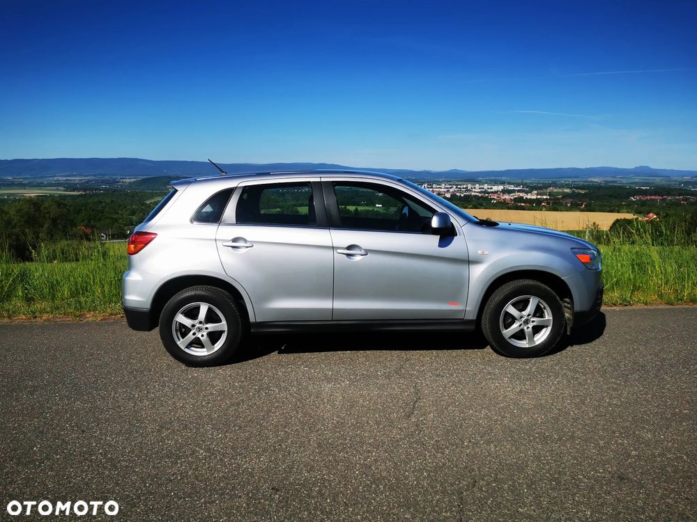 Mitsubishi ASX - 16