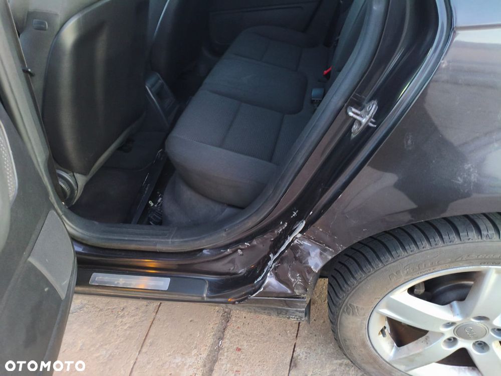 Audi A3 Sportback 1.6 FSI Ambiente - 13