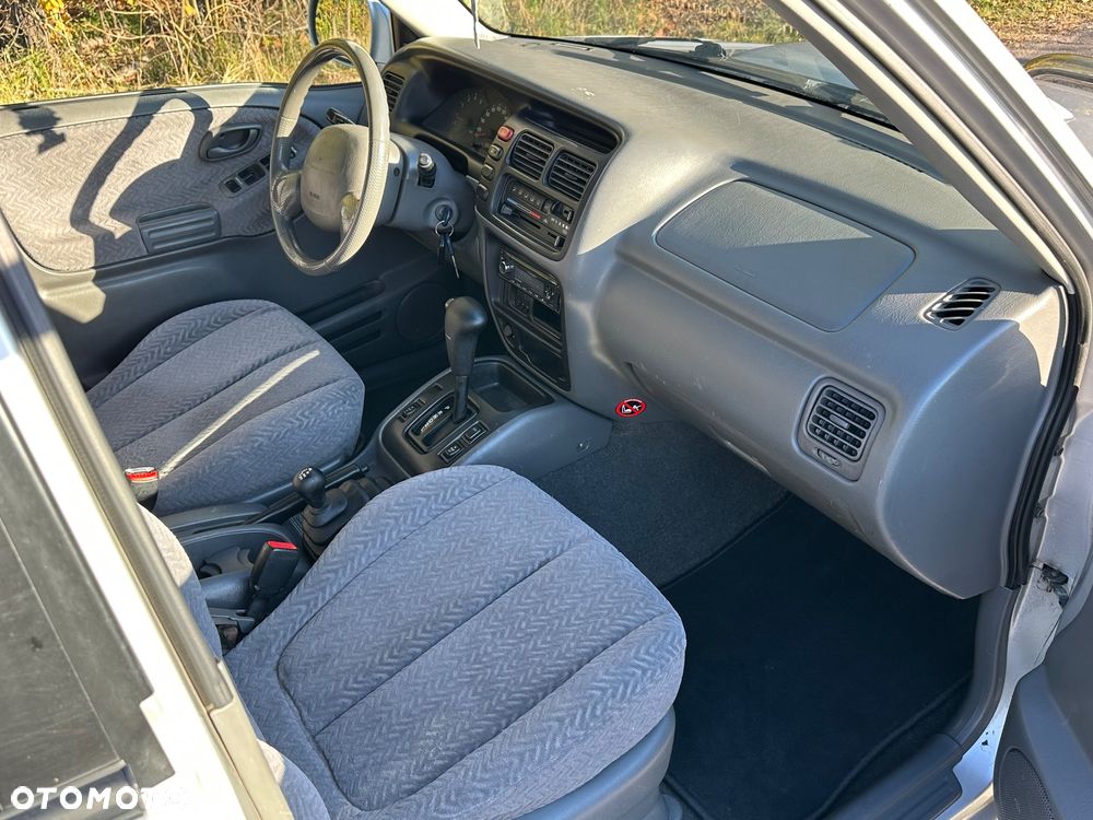 Suzuki Grand Vitara XL-7 2.0 TD Automatik Comfort + - 26