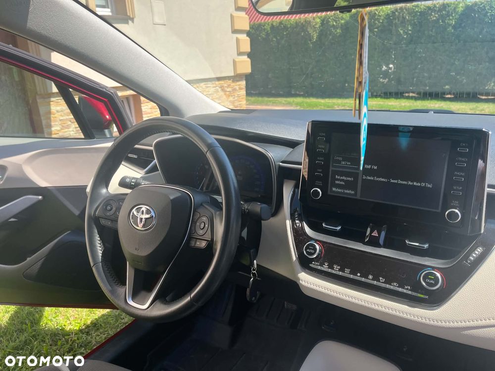 Toyota Corolla 1.6 Comfort - 9