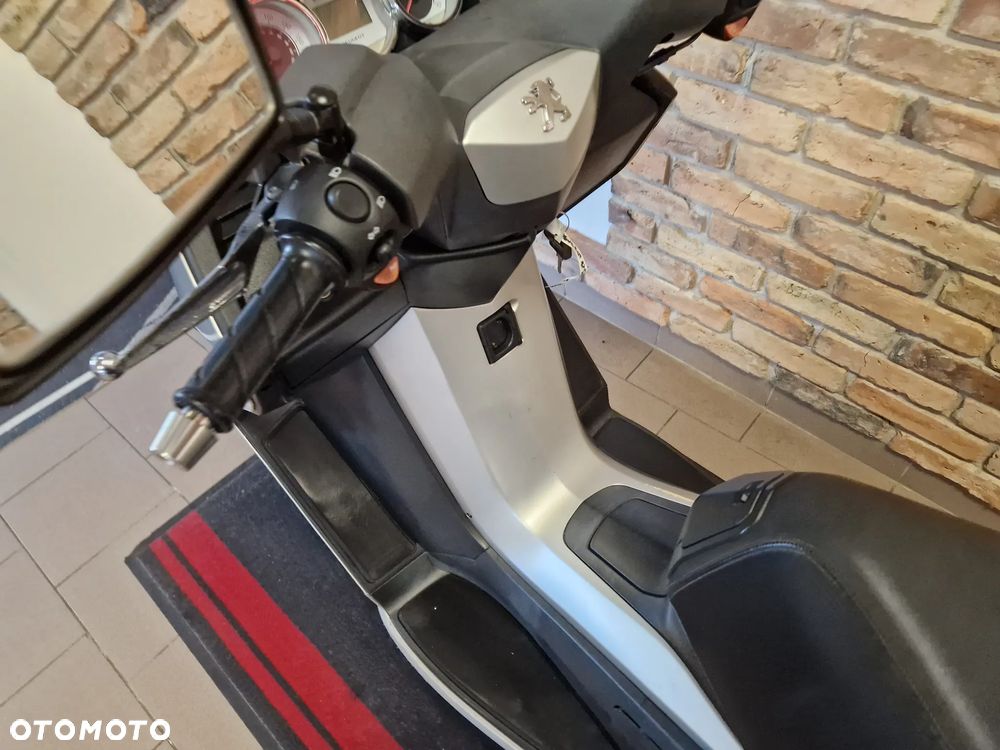 Peugeot Satelis - 22