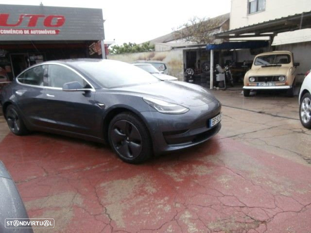 Tesla Model 3 Standard Range Plus RWD - 31
