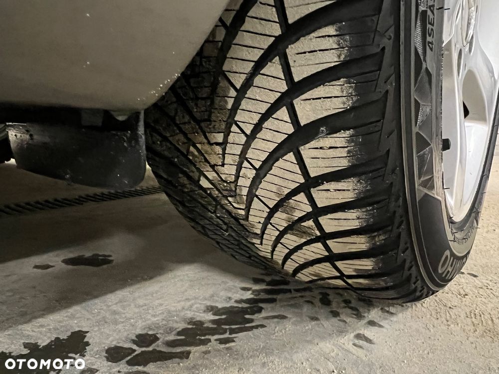 Mercedes-Benz Klasa C - 12