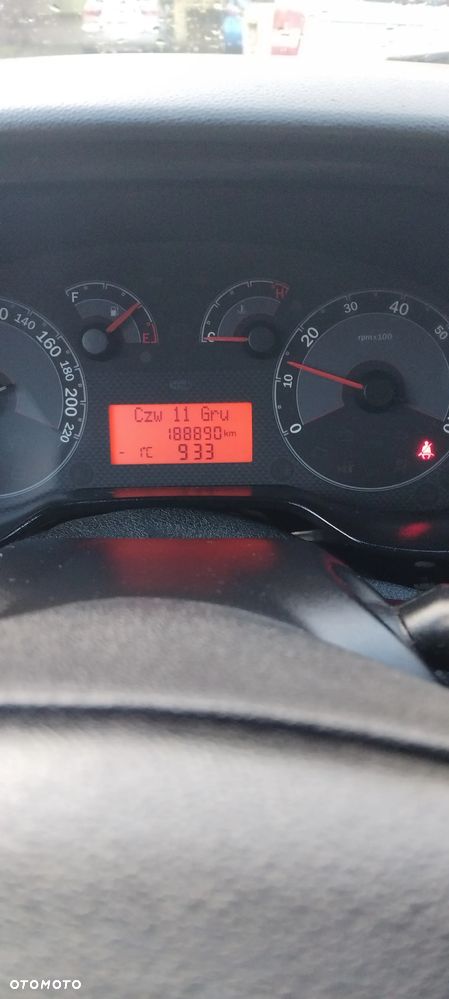 Fiat Linea 1.4 Active - 5