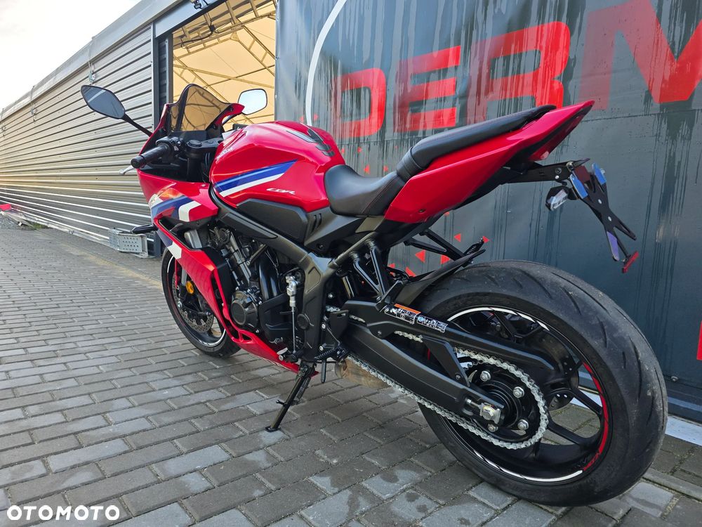 Honda CBR - 6