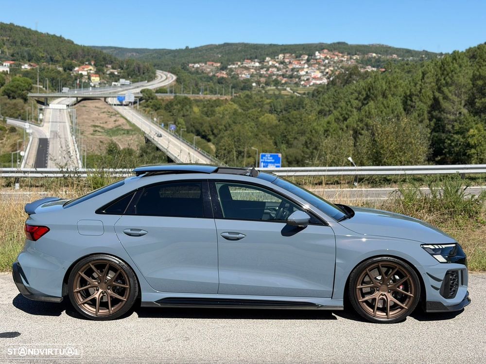Audi RS3 Limousine - 3