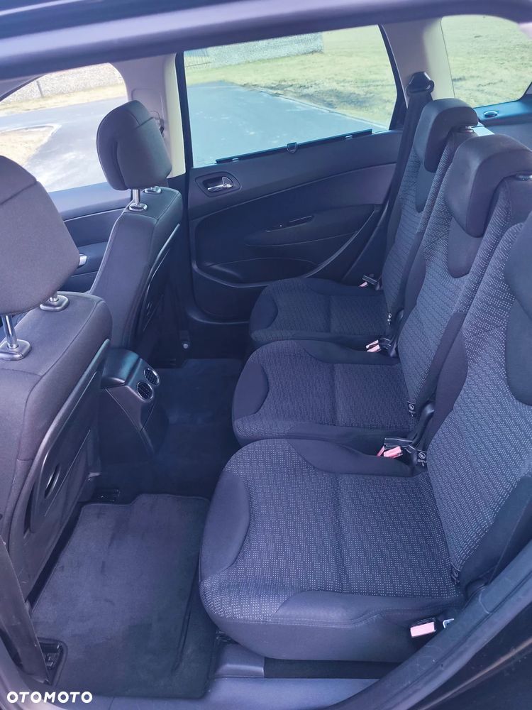 Peugeot 308 2.0 HDi Premium - 11