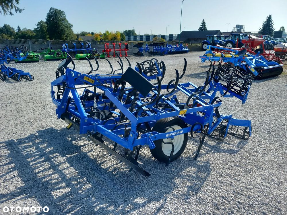 New Holland Agregat uprawowy SBL V370 - 10
