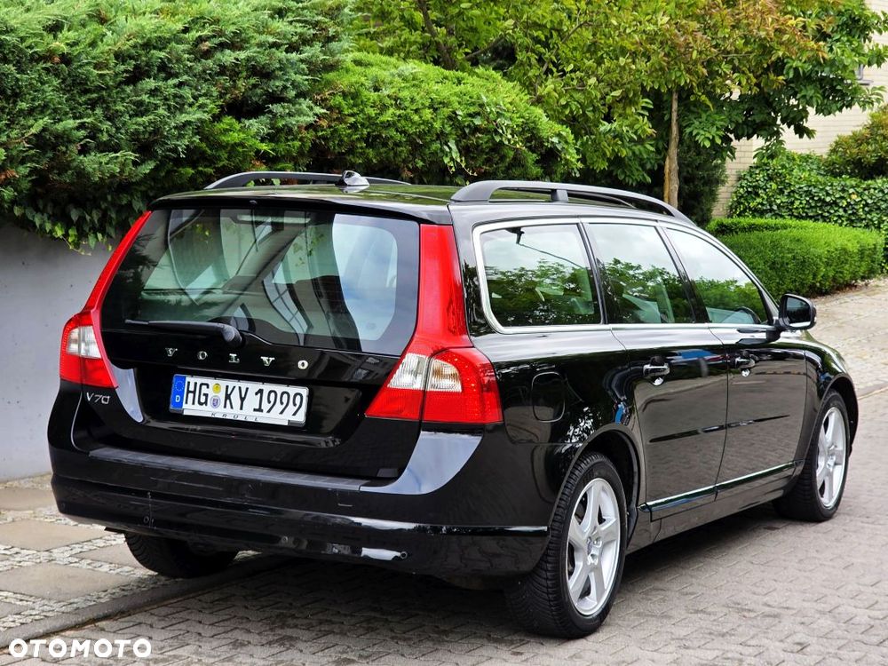 Volvo V70 D3 Summum - 4